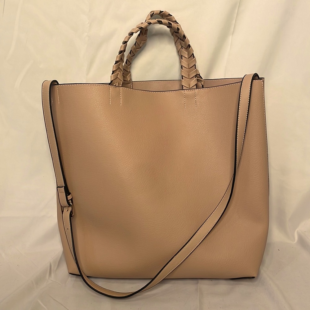 Jules Kae - tan shoulder bag with shoulder strap
